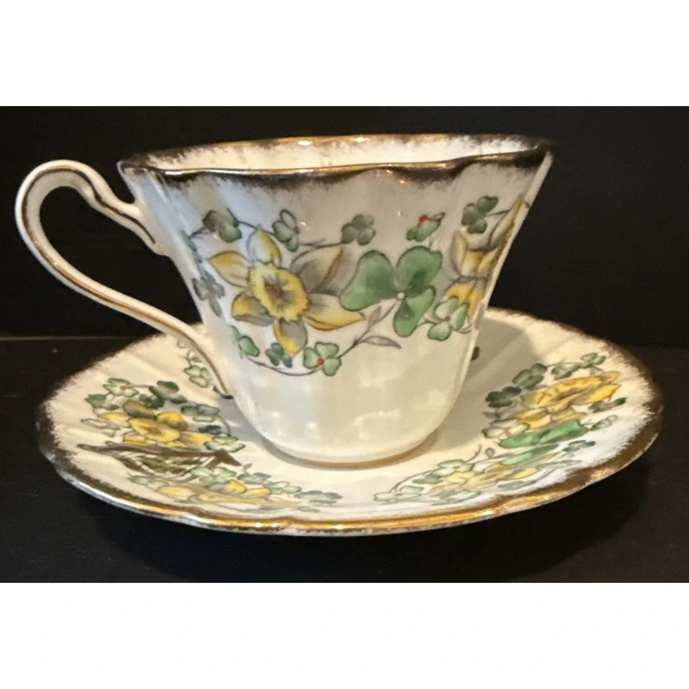 Royal Stafford‎ Tea Cup Saucer Emerald Isle Bone China Gold Trim Floral Harp VTG